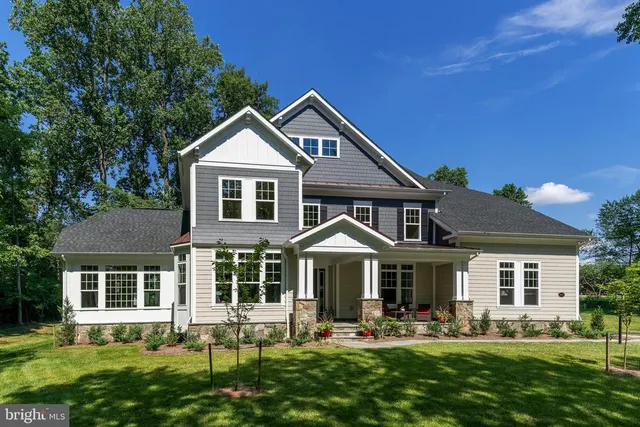 Popular Oak Hill Real Estate