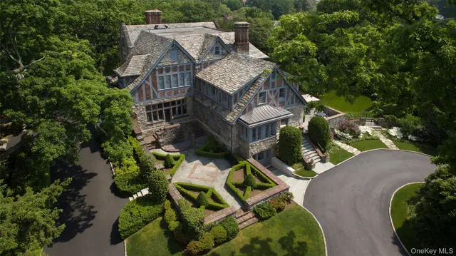 Popular Bronxville Real Estate