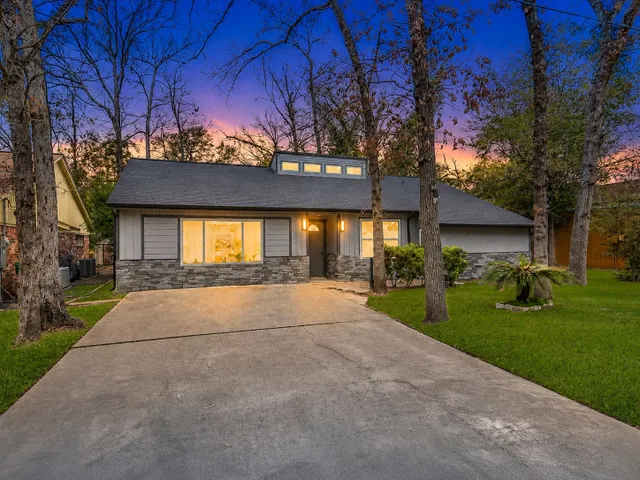 Popular Panorama-Thunderbird Real Estate