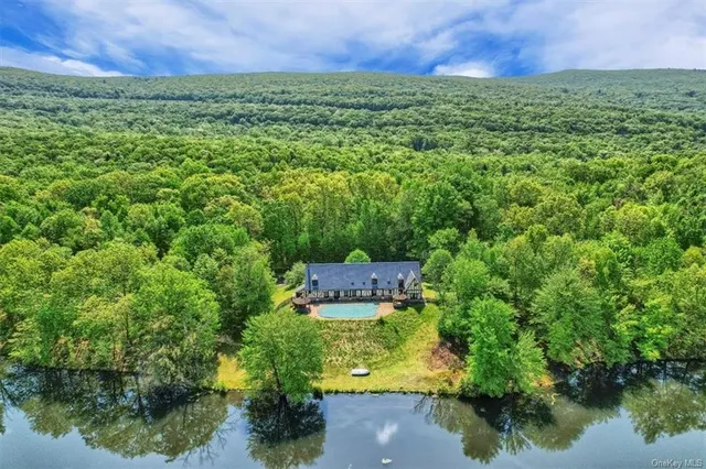 Popular Deerpark Real Estate