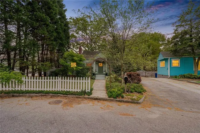 Popular Berkeley Park Real Estate