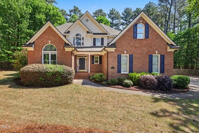 Popular Hunter Hills Real Estate