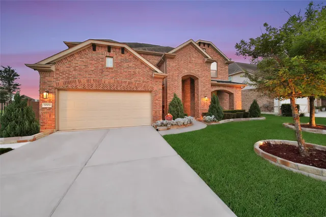 Popular Inverness Estates Real Estate