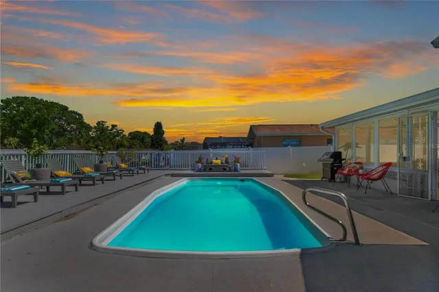Popular TAMPA SHORES UNIT 7 Real Estate