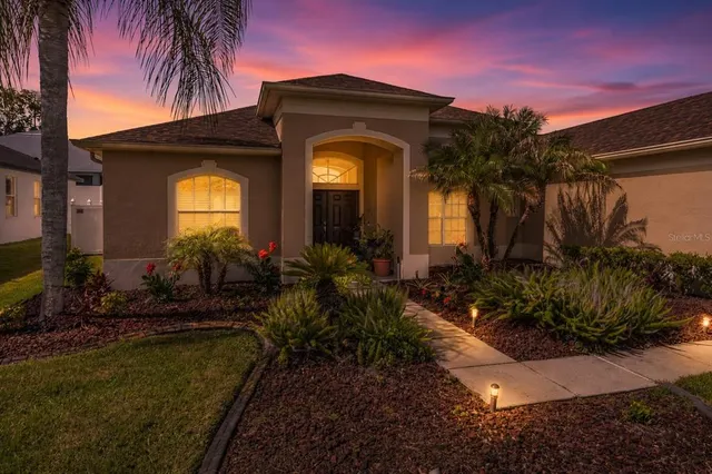 Popular 83P | ARISTA Real Estate