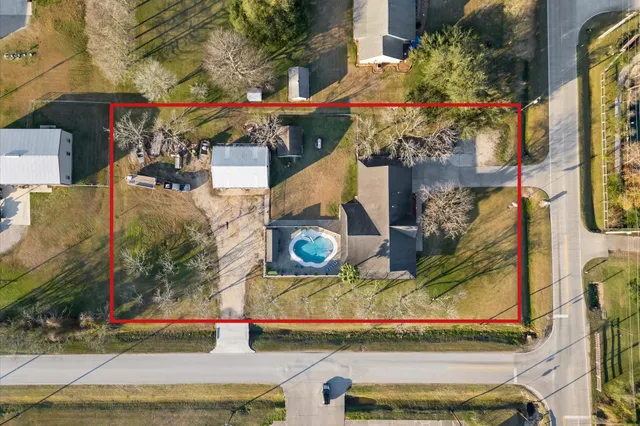 Expensive White Unrec Real Estate