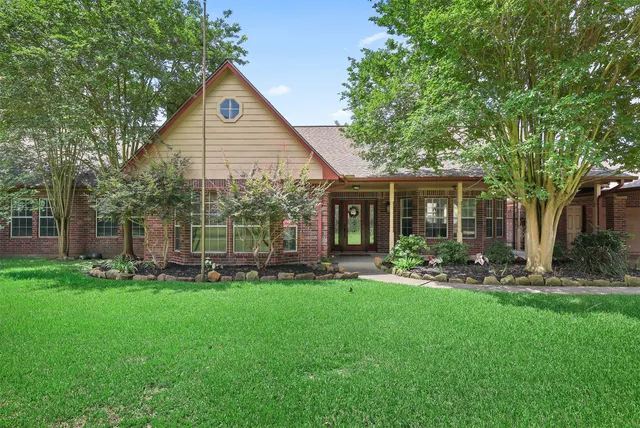 Popular Deer Park Outlots Real Estate