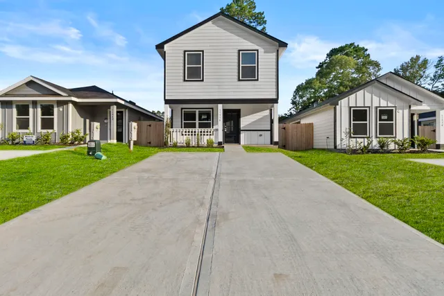 Expensive William Trails Real Estate