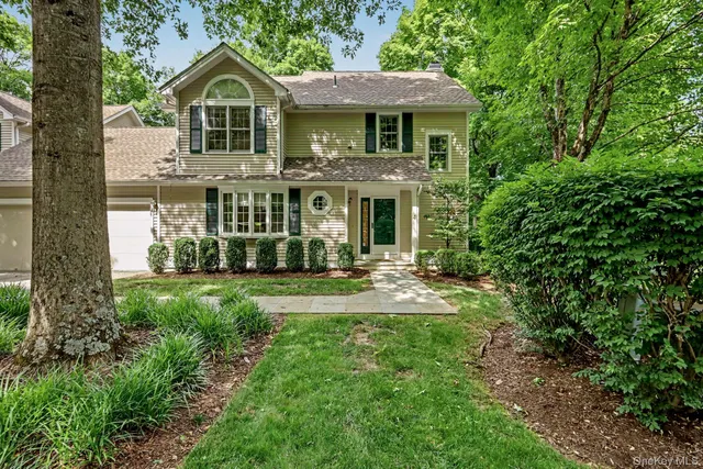 Expensive Riverwoods Real Estate