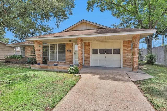 Popular Shepherd Forest Sec 03 Real Estate