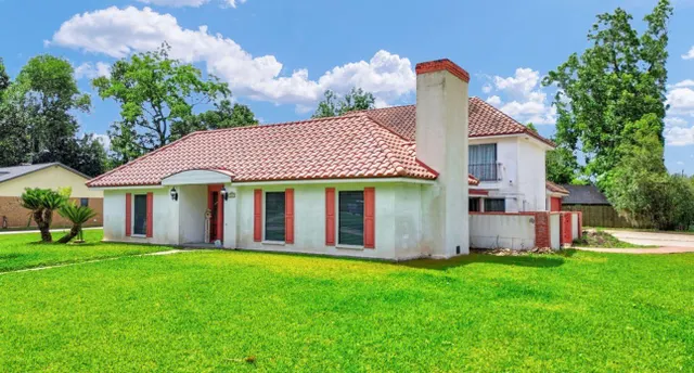 Expensive Oak Forest Lake Jackson Real Estate