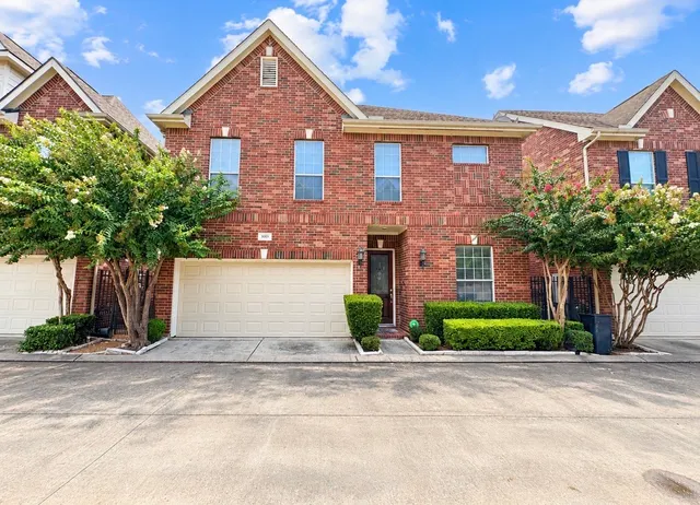 Popular Park At Fairdale Real Estate