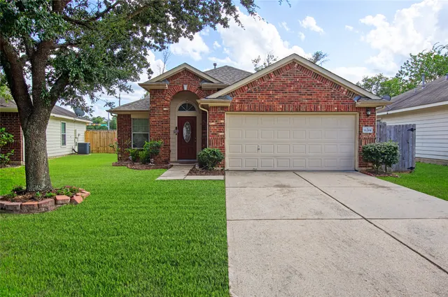 Popular Ashford Place Real Estate