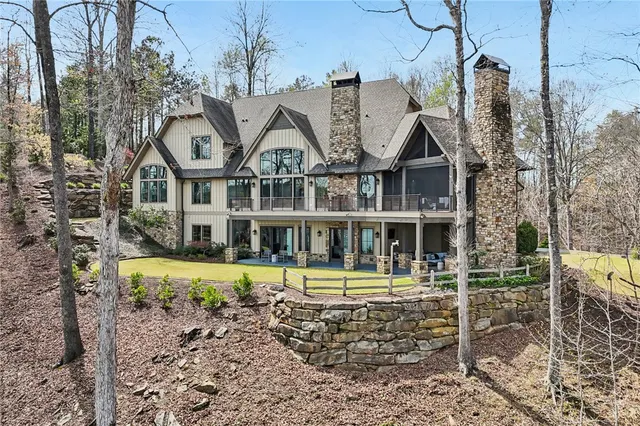 Expensive 204-Oconee County - SC Real Estate