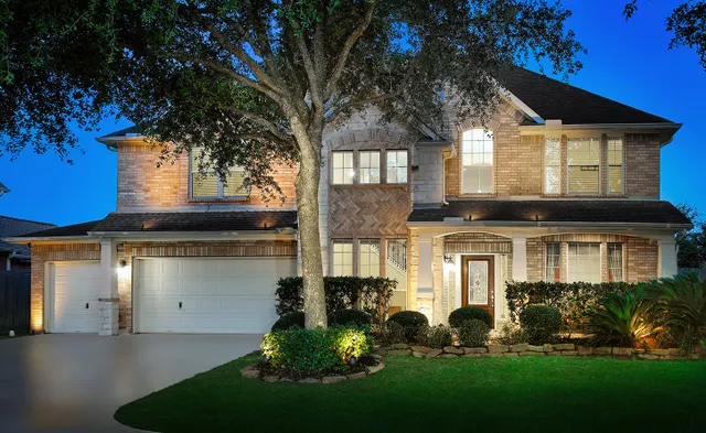 Popular Spring Crk Court Real Estate
