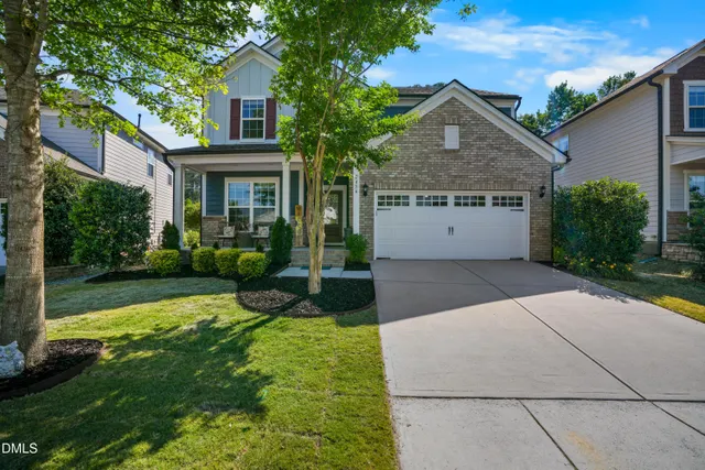 Popular Greenmoor Real Estate