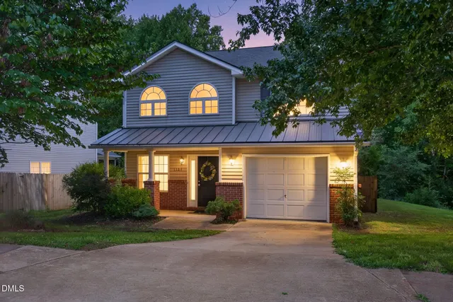 Expensive Fieldstone Farms Real Estate