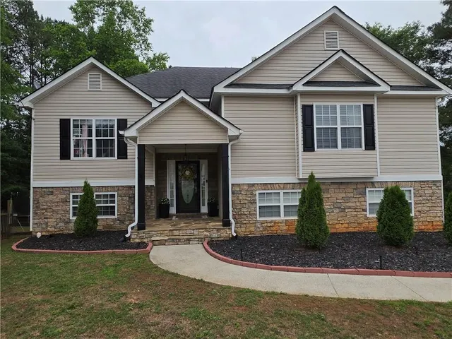 Popular Windy Mill Real Estate