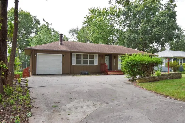 Popular Fairview Manor Real Estate