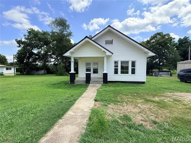 Cheap NON SUBDIVISION Real Estate