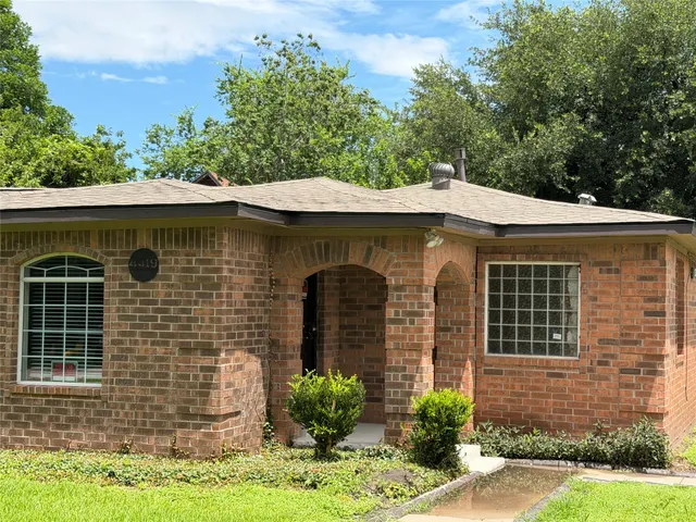 Popular Buffalo Bayou Second Tier Real Estate
