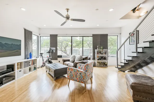 Popular Pacific Esplanade Real Estate
