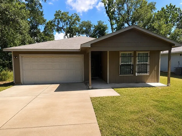 Cheap Fontaine Place Sec 03 Real Estate