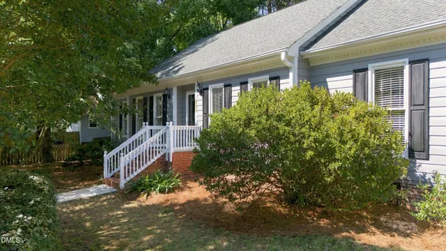 Popular Durant Trails Real Estate