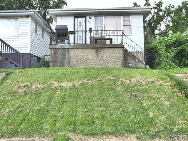 Popular McDermott Broadway Heights Add Real Estate