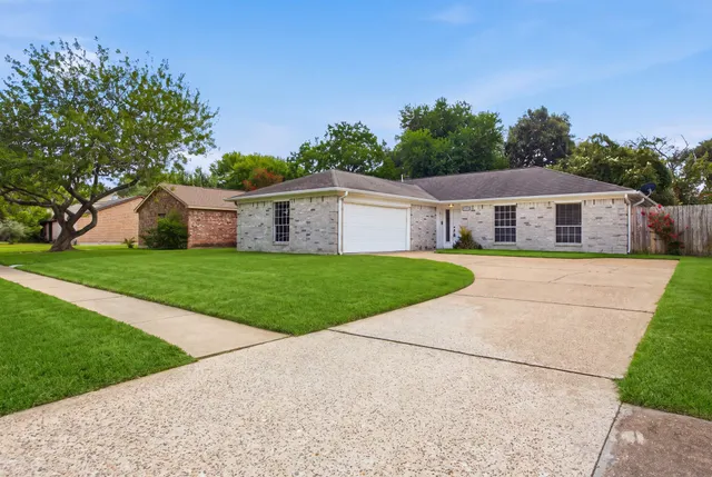 Popular West Memorial Sec Real Estate