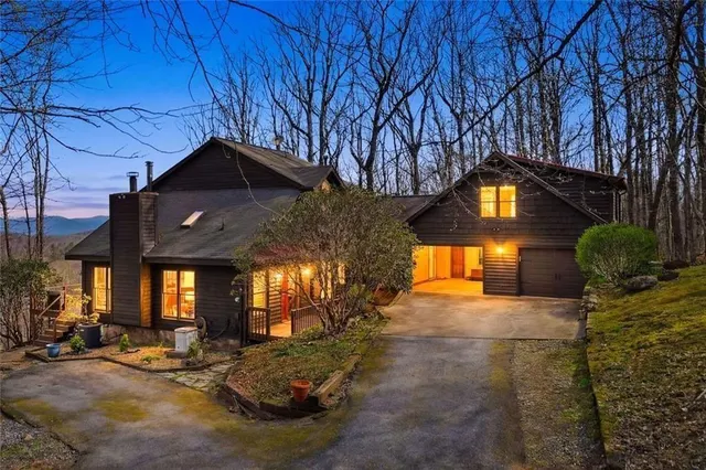 Popular Burnt Mountain Real Estate