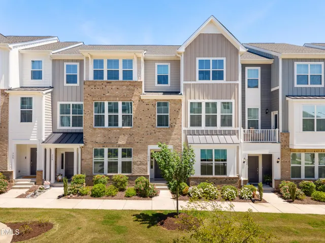Popular Parkstone Village Real Estate