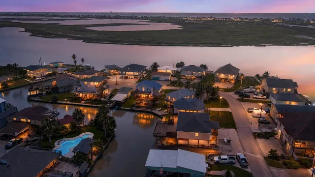 Popular Bridge Harbor Real Estate