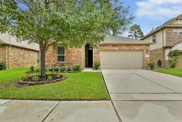 Popular Rivergrove Real Estate