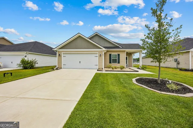Popular Hayden Pointe Real Estate