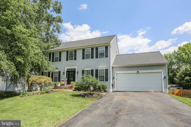 Popular Crystal Lake Real Estate