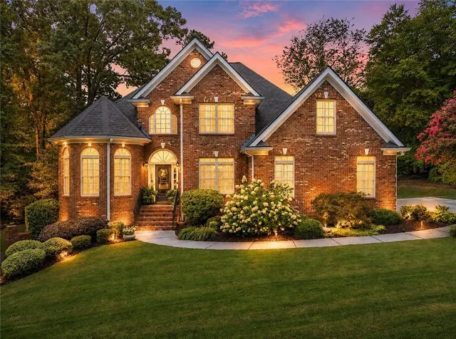 Popular Anglin Manor Real Estate