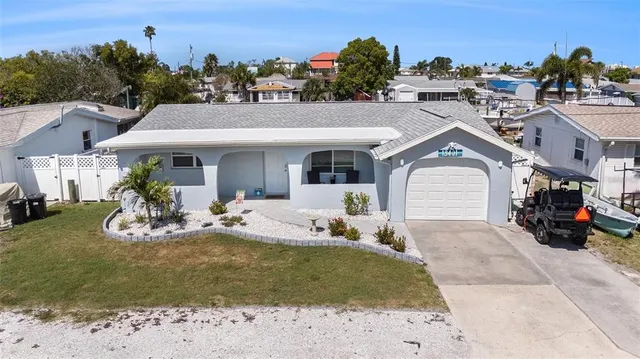Expensive PLEASURE ISLES Real Estate