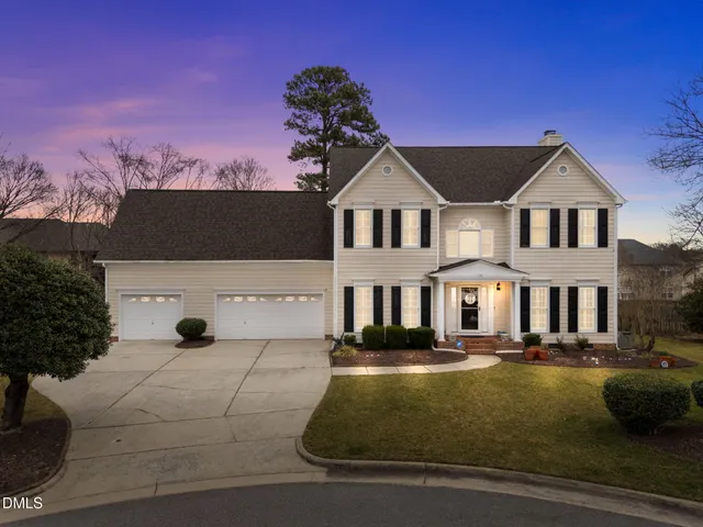 Popular Giverny Real Estate