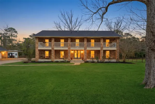 Popular Tanglewood Manor Real Estate