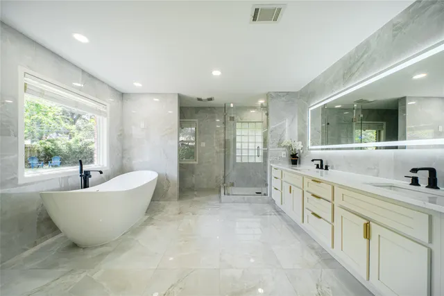 Popular Royal Oaks Sec 02 Real Estate