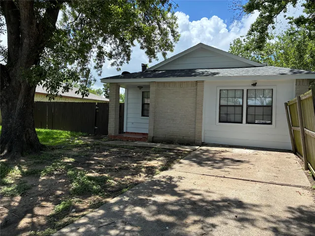Popular Decker Terrace Real Estate
