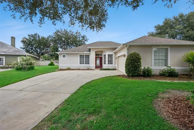 Popular STONEYWOOD PH II Real Estate