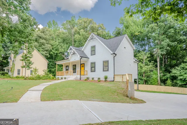Expensive Woodstone Real Estate