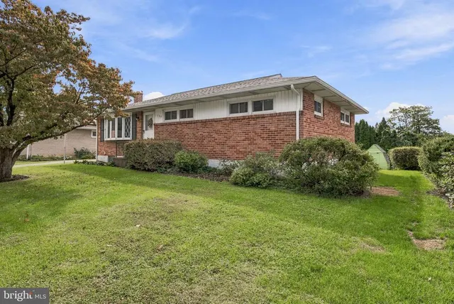 Cheap North Hills Real Estate