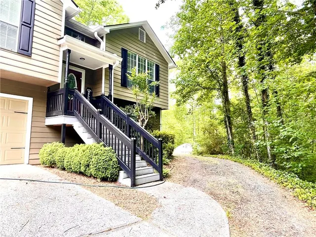 Cheap WAVERLY WALK Real Estate