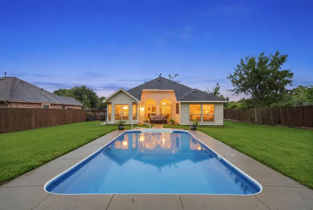 Popular Greenfield Forest Estates Real Estate