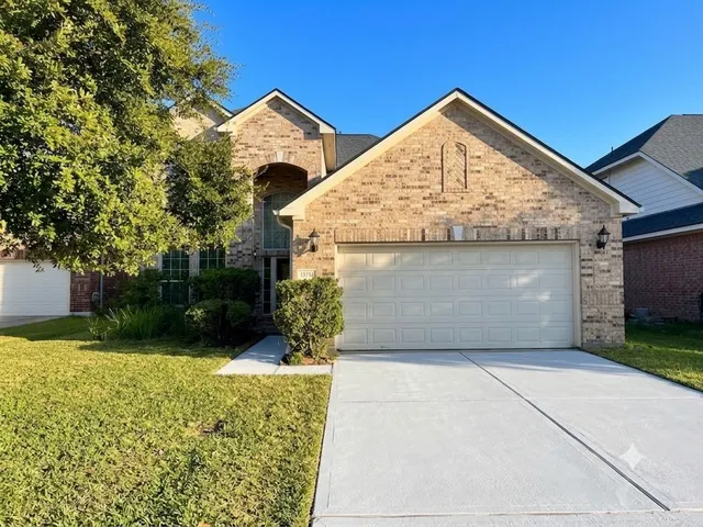 Popular Clearview Village Sec 01 Real Estate