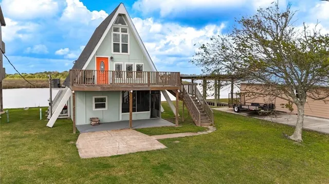 Popular Demijohn Island Sec 1 Real Estate