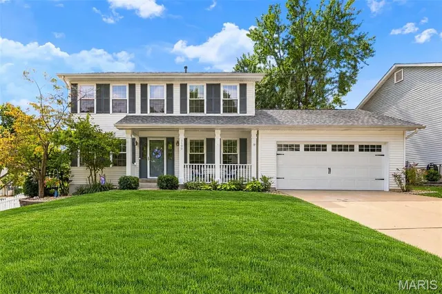 Popular Oxford Crossing Real Estate